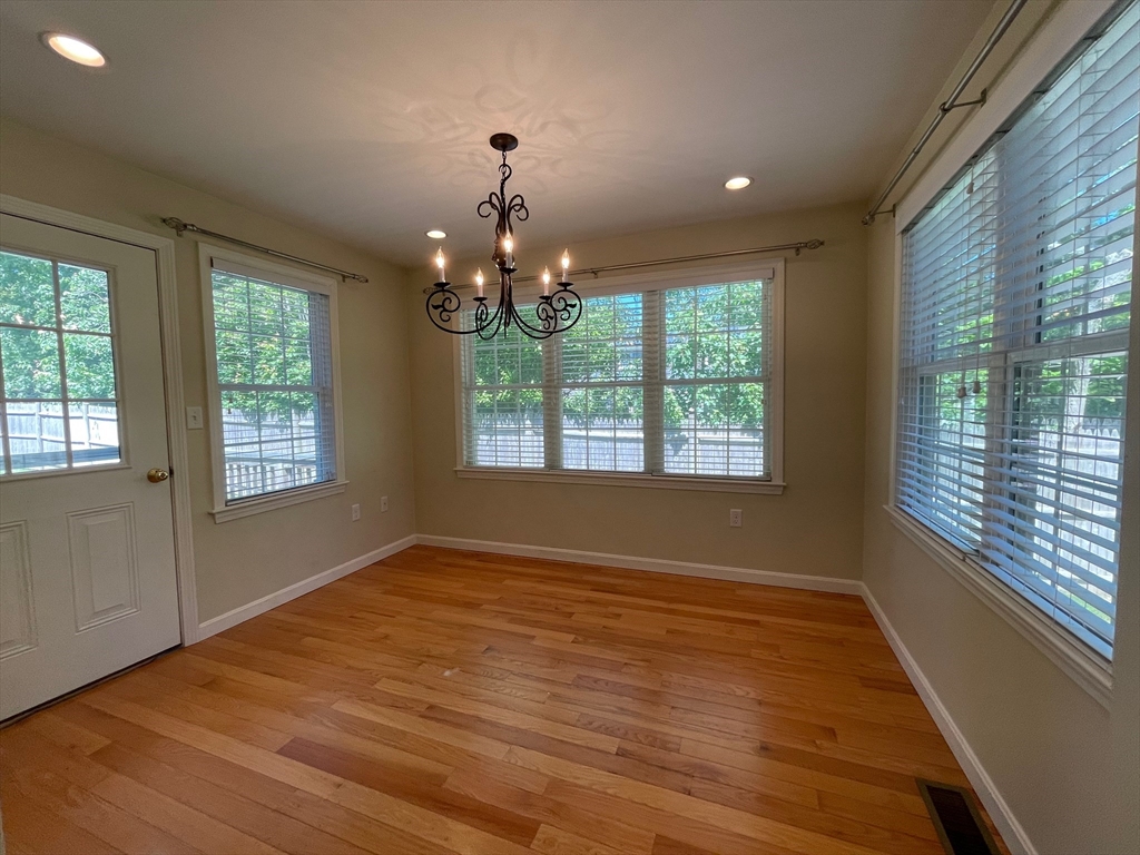43 Brewster Rd # 43