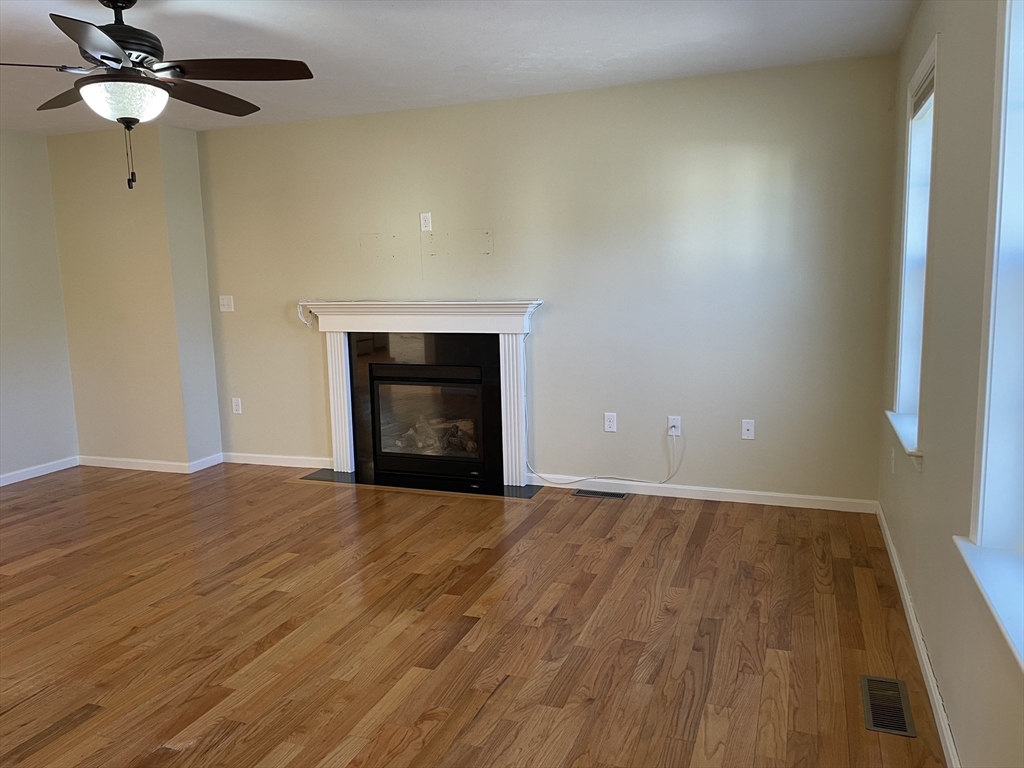 58 Brewster Rd # 58
