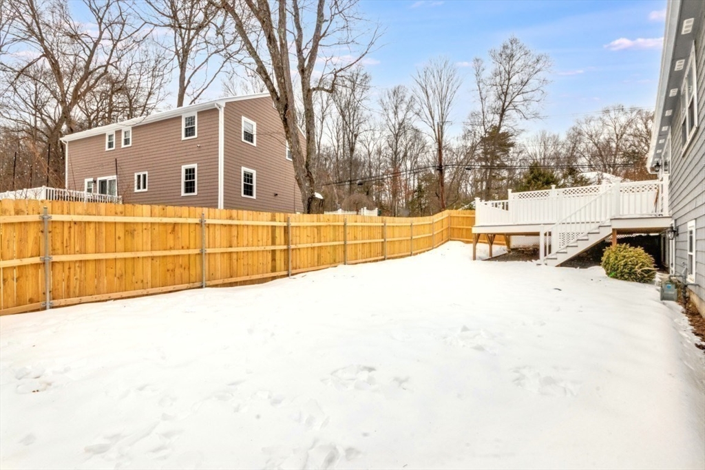 56 Blackberry Ln