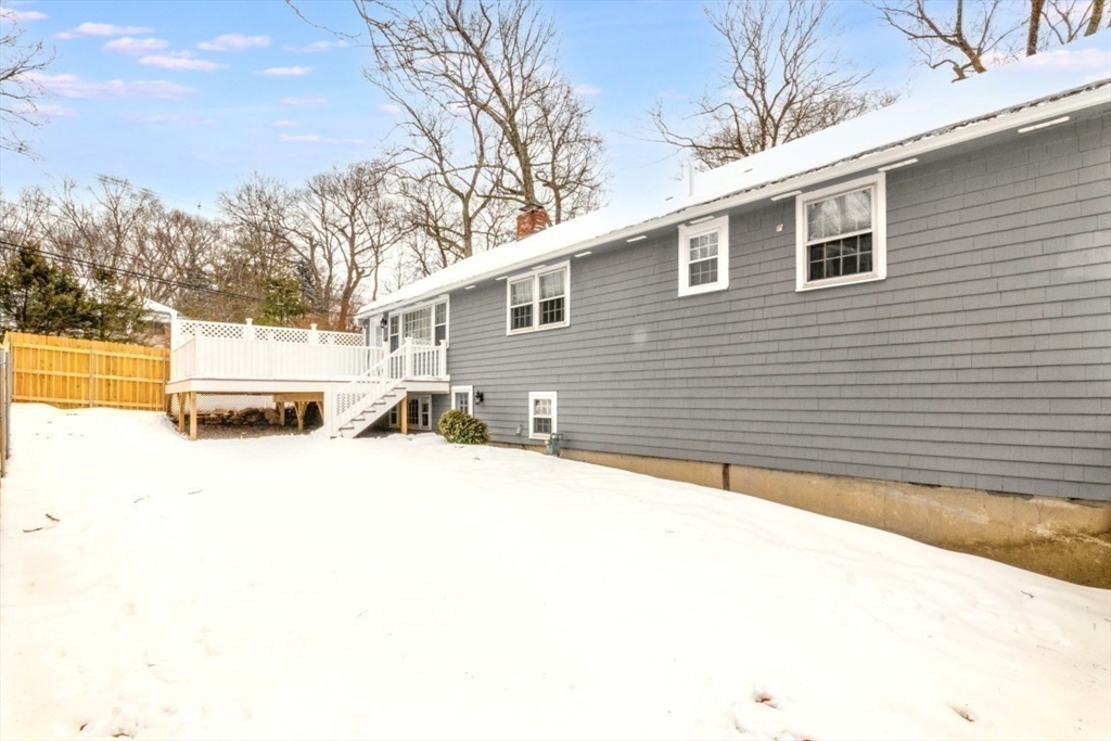 56 Blackberry Ln