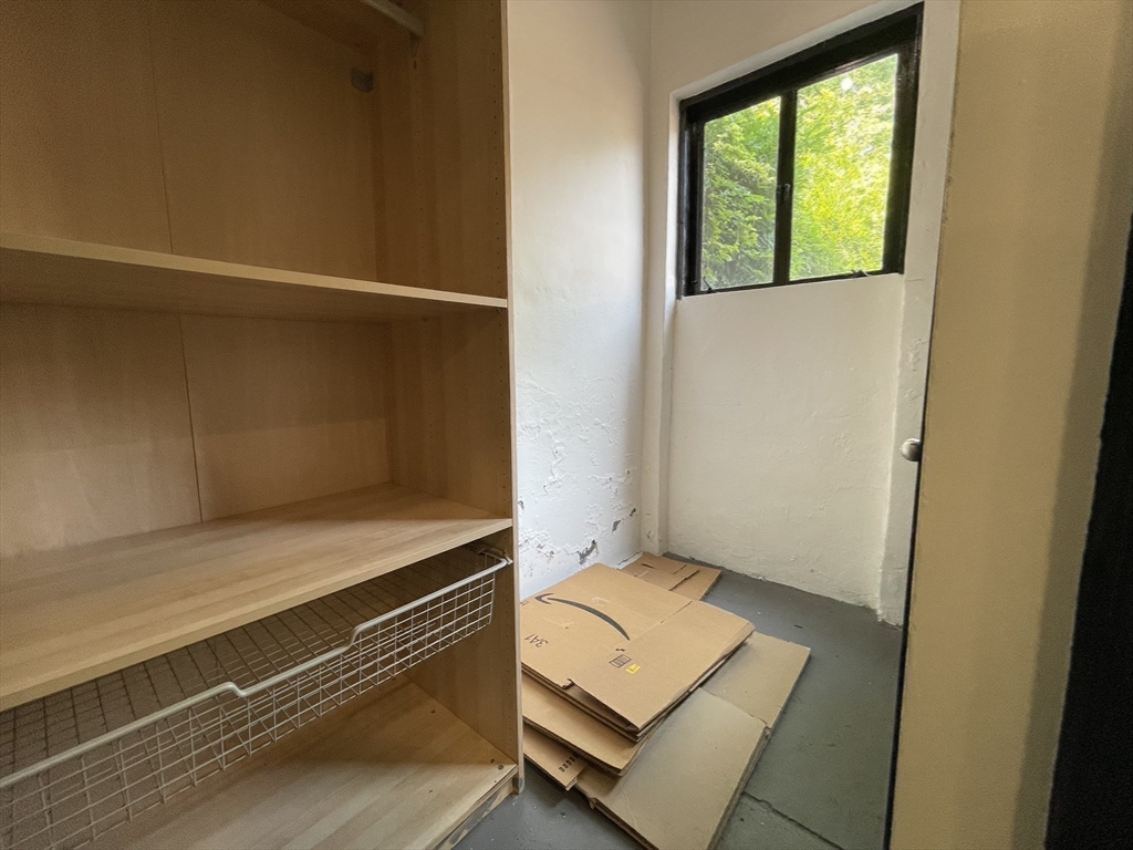 996 Chestnut Street # 1