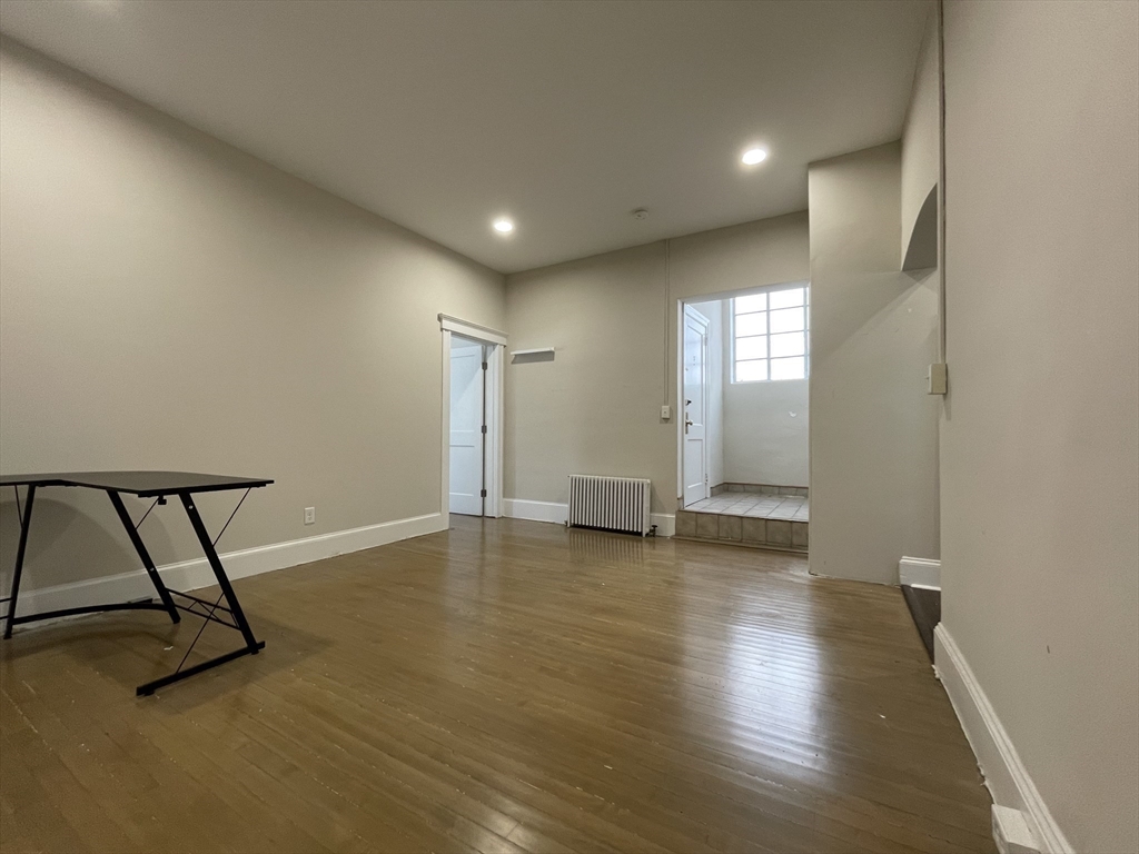 996 Chestnut Street # 1