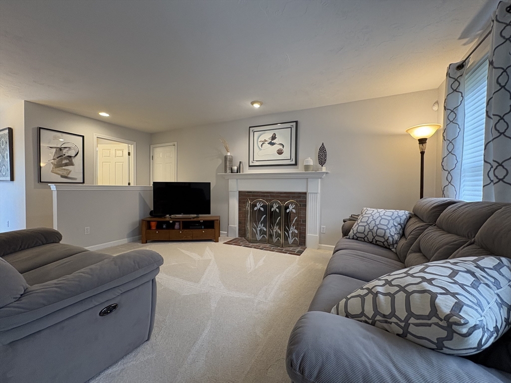 5 Autumn Lane # 0, Natick Unit: 0