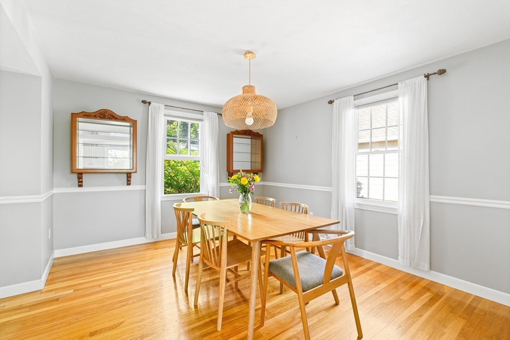 6 Crestview Dr