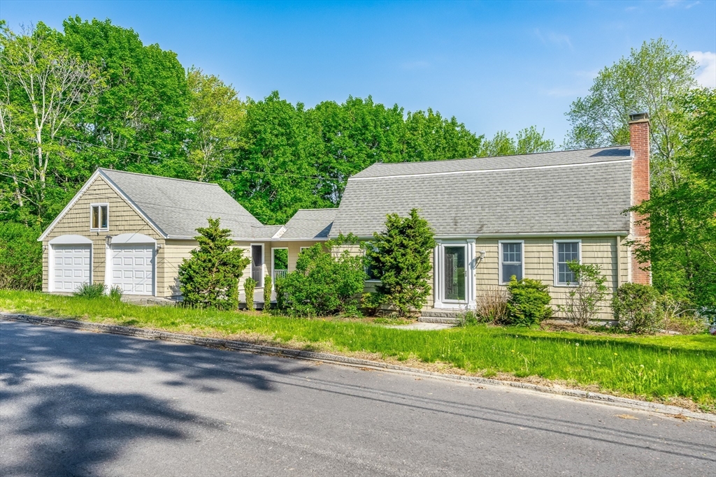 6 Crestview Dr