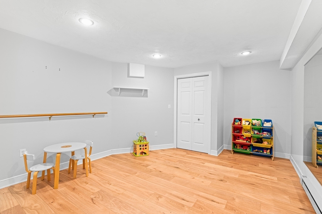 6 Crestview Dr