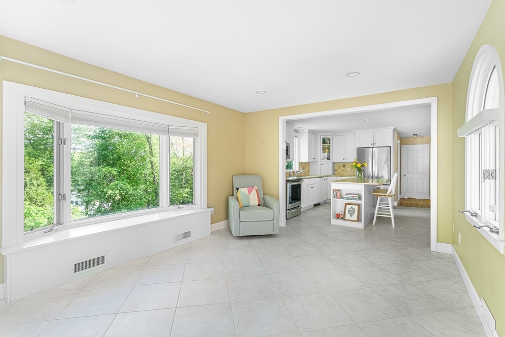 6 Crestview Dr