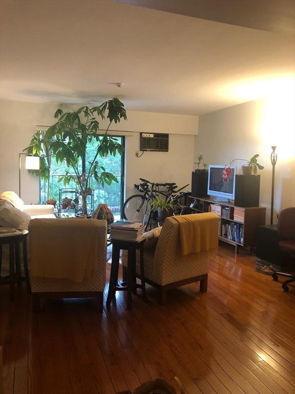 125 Pleasant # 608