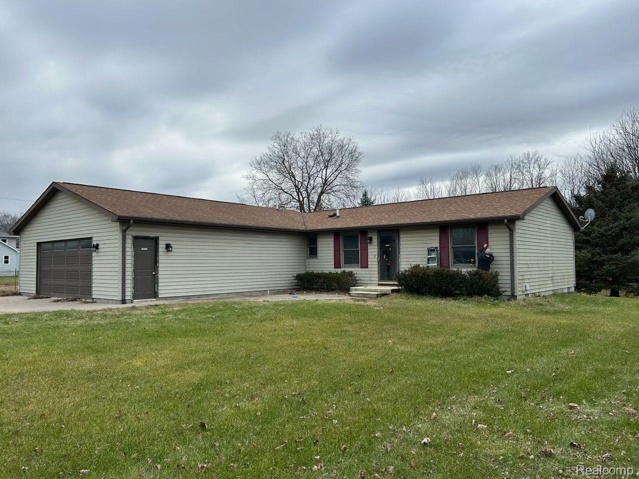 309 N 1ST Street