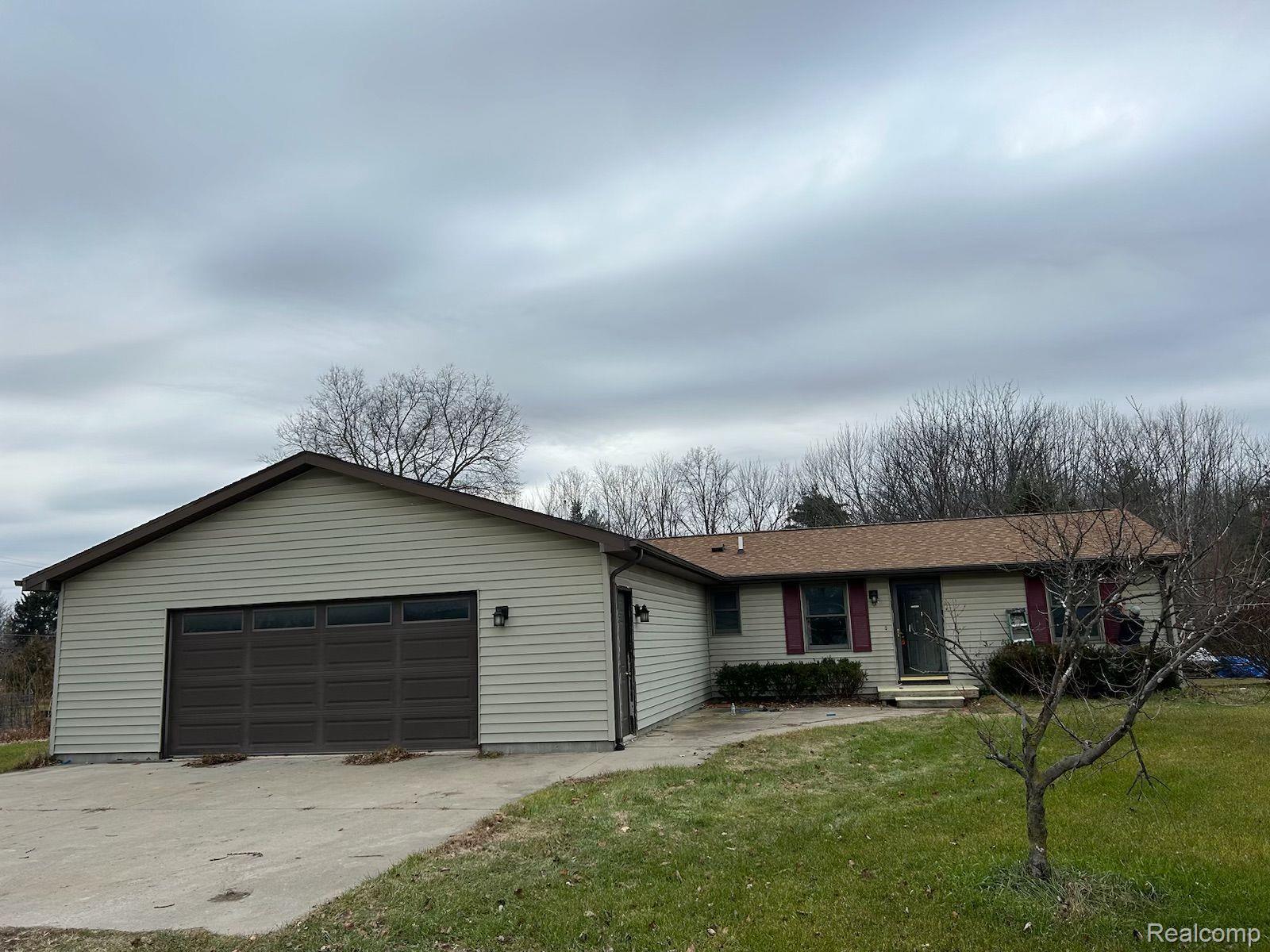 309 N 1ST Street