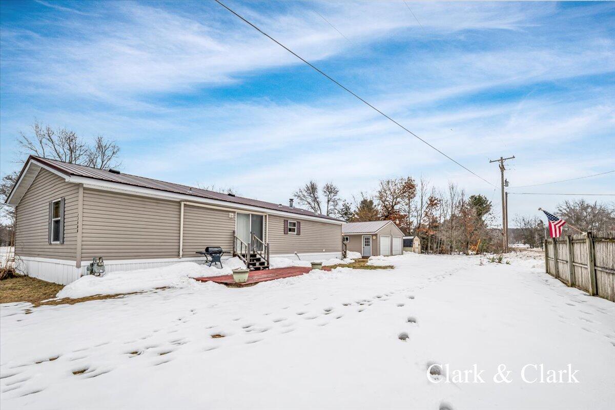 11400 Riverside Drive