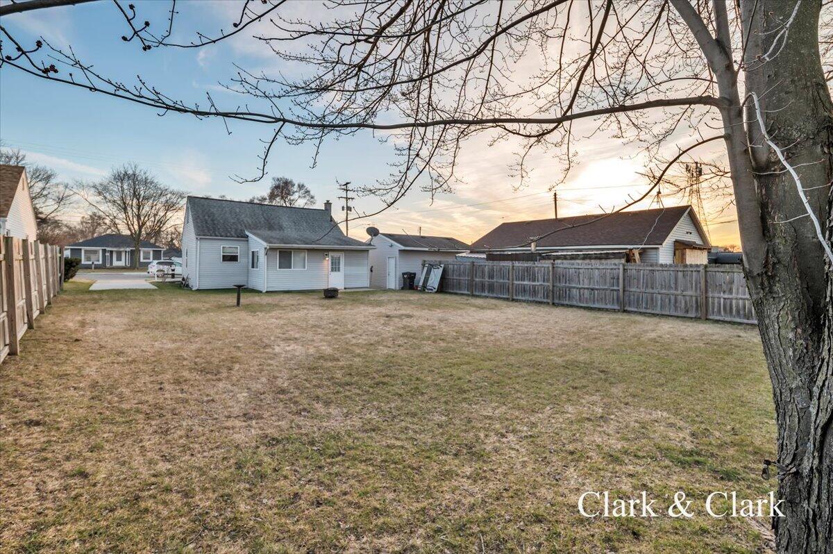 341 41st Street SW