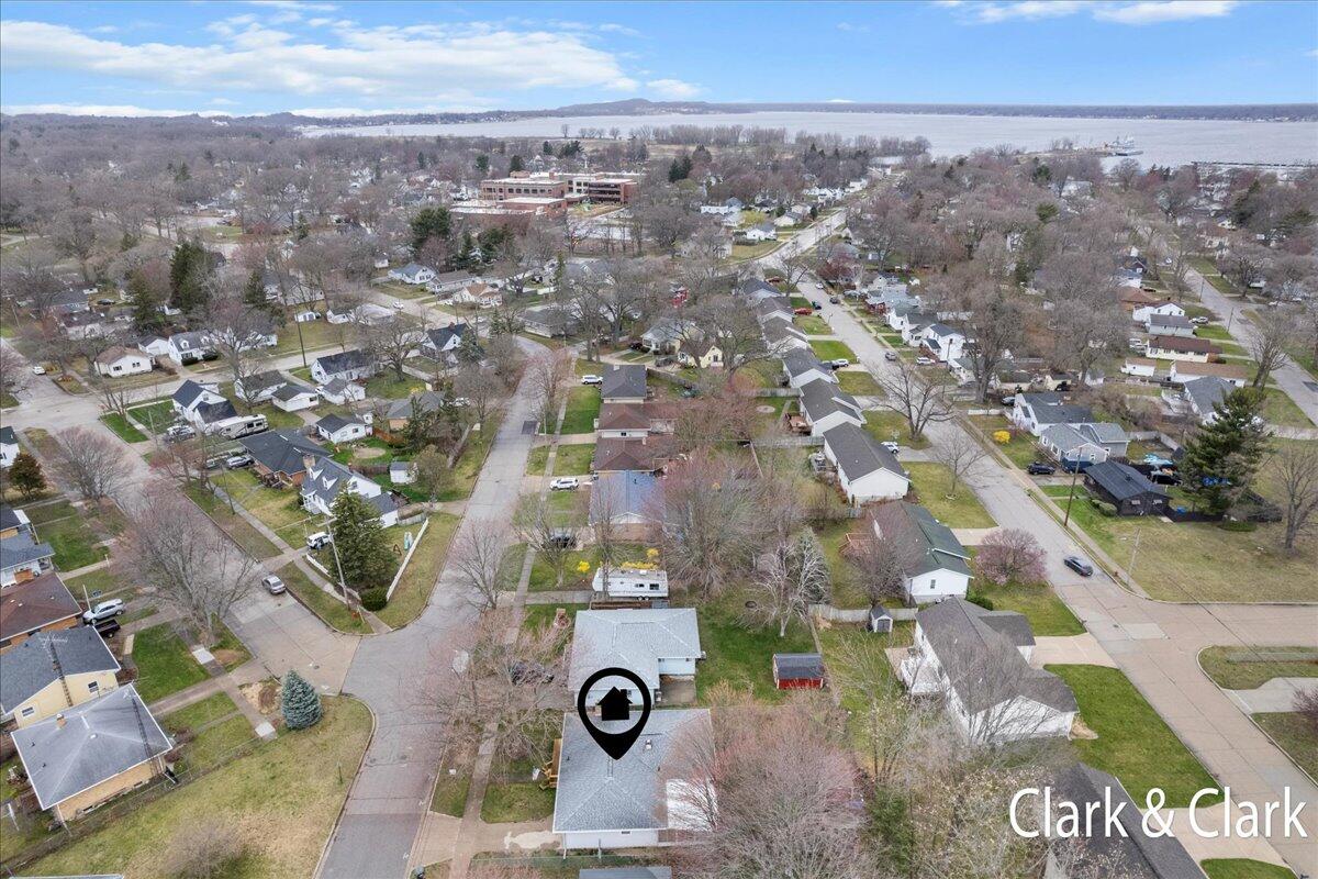 1934 Crozier Avenue
