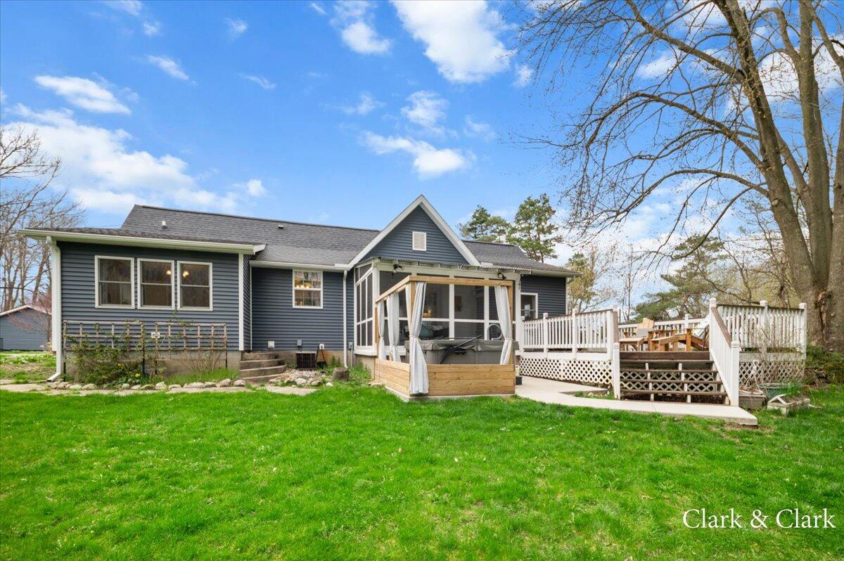 6981 Ketchel Drive NE