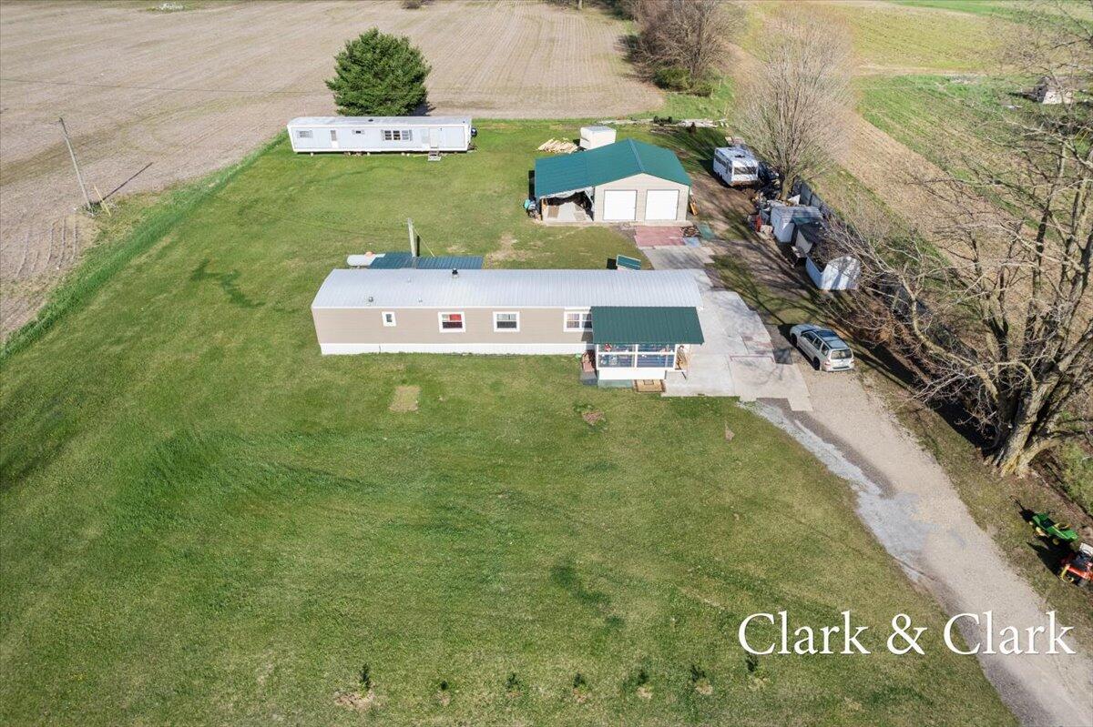 4510 N Douglas Road