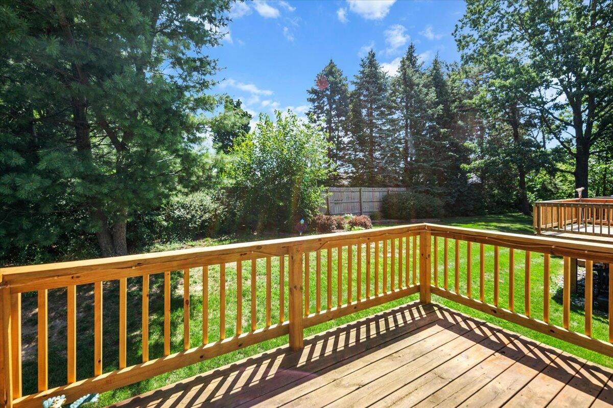 5136 Strawberry Pines Avenue NW