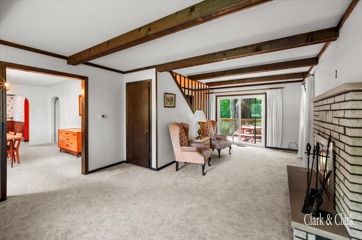 5868 Lake Michigan Drive