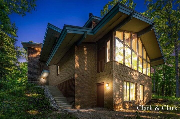 10115 Augusta Valley Court SE