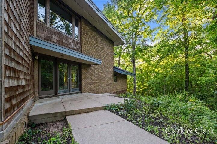 10115 Augusta Valley Court SE