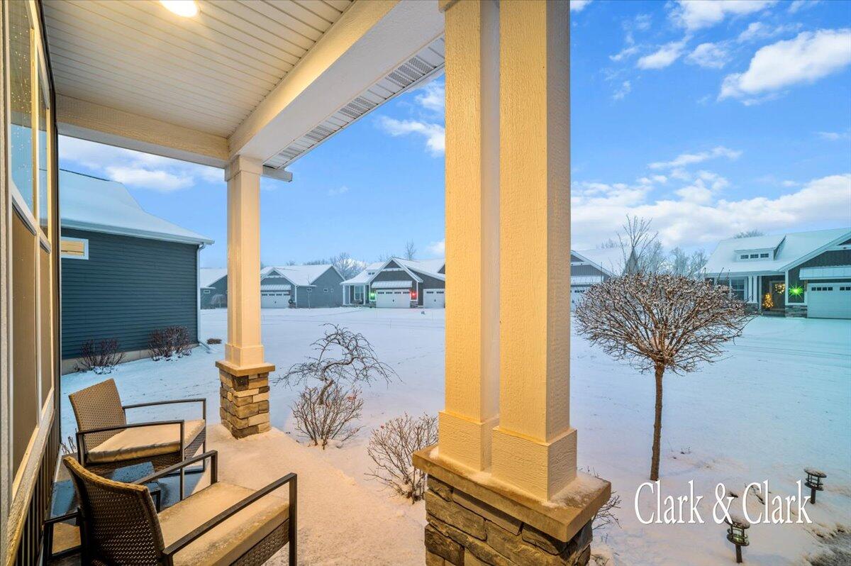 2651 Meadow Woods Drive