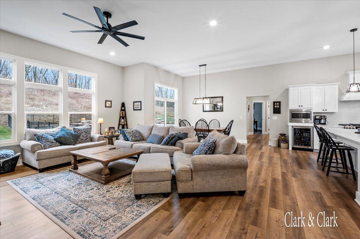 12820 Den Houter Valley Drive