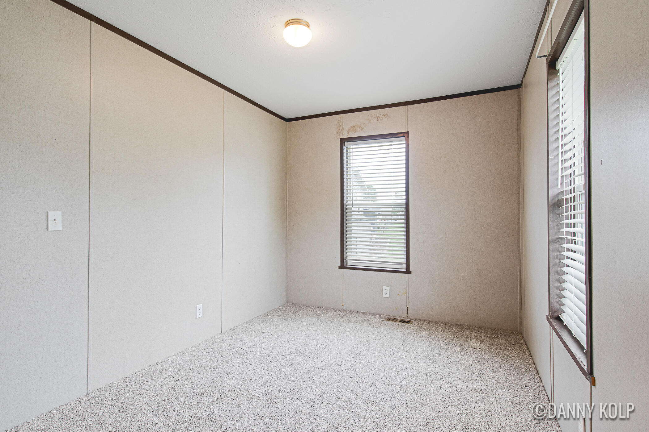 135 Shapell Lane NW
