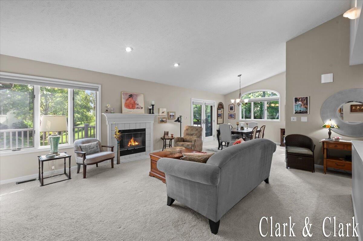 1950 Hidden Oak Court SE