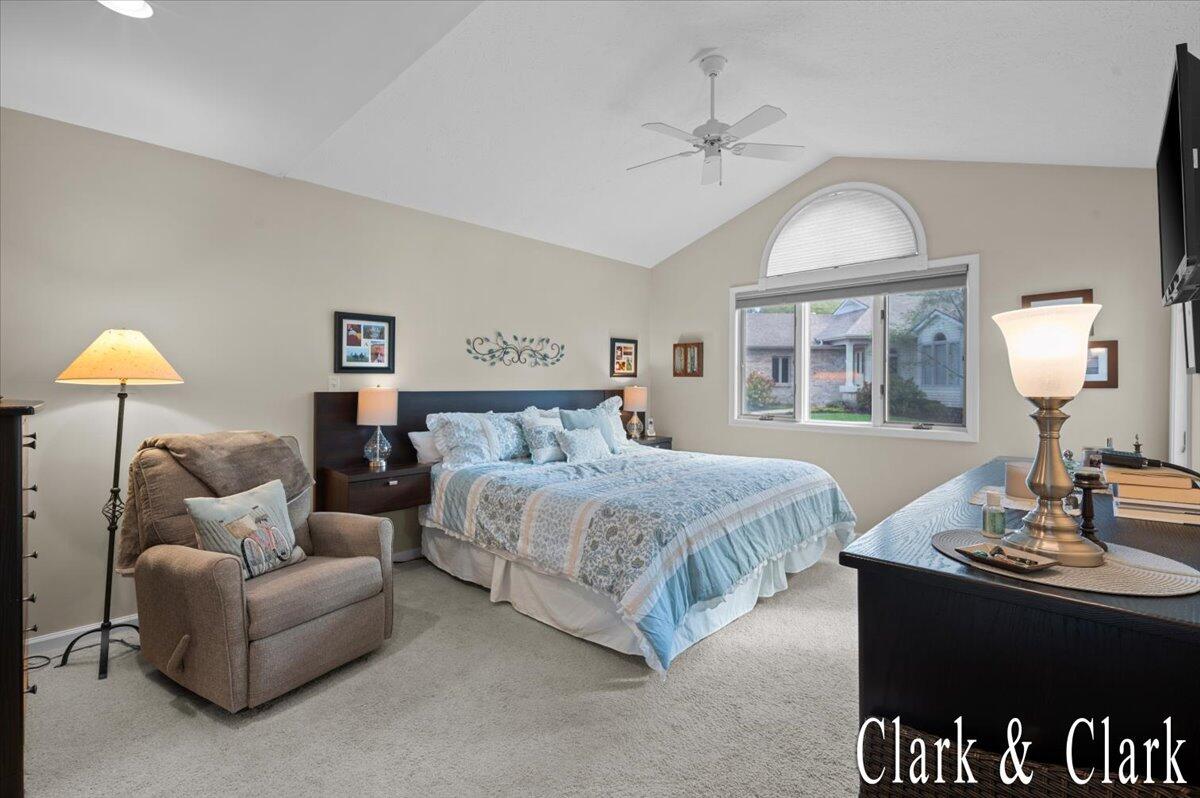 1950 Hidden Oak Court SE