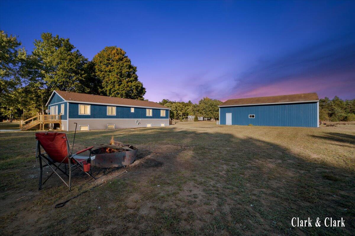 3715 E Skeels Road