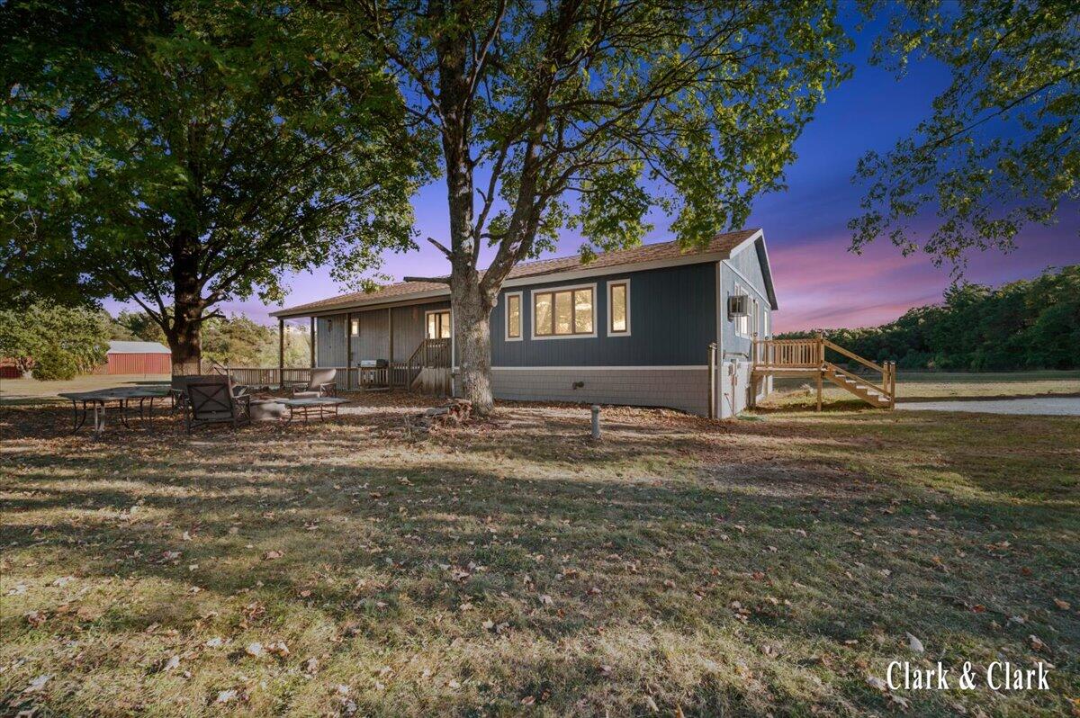 3715 E Skeels Road