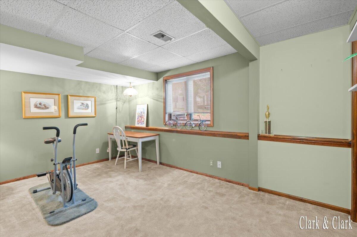 3167 Maple Villa Drive SE