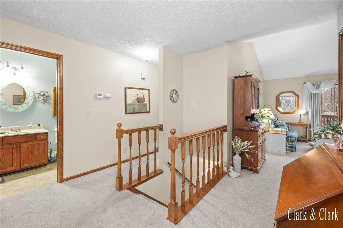 3167 Maple Villa Drive SE