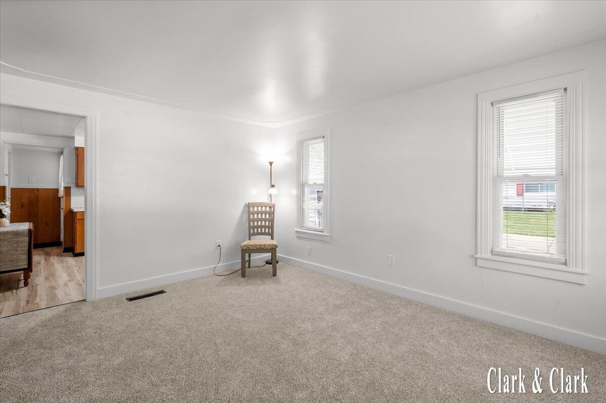 40 41st Street SW