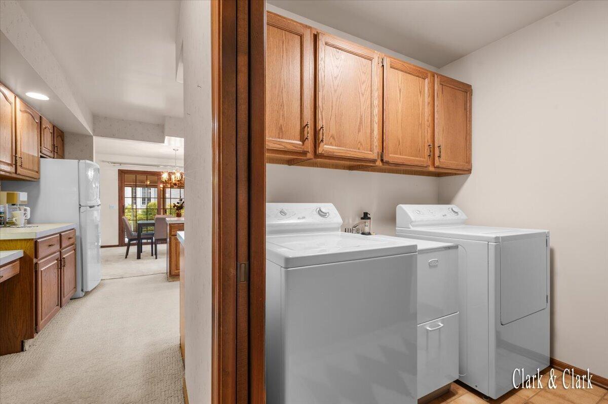2220 Mission Hills Drive SE