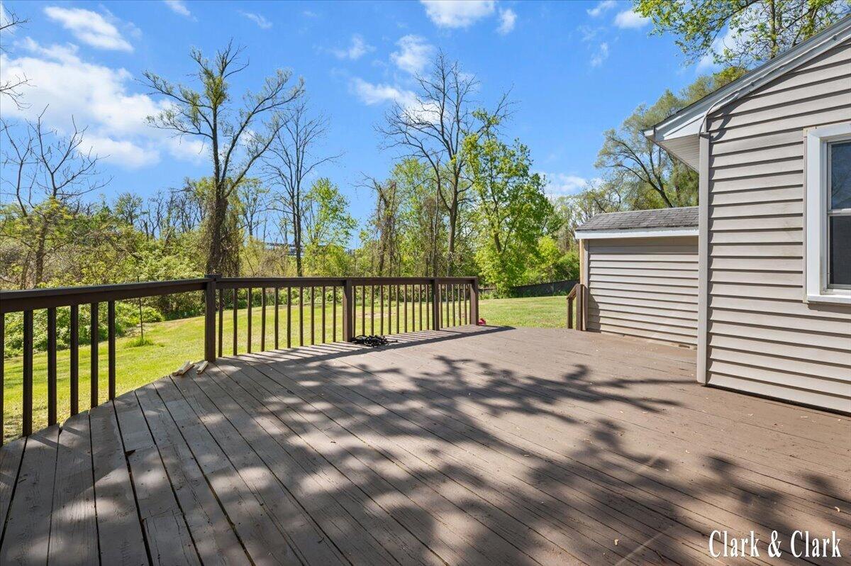 146 S Carleton Drive