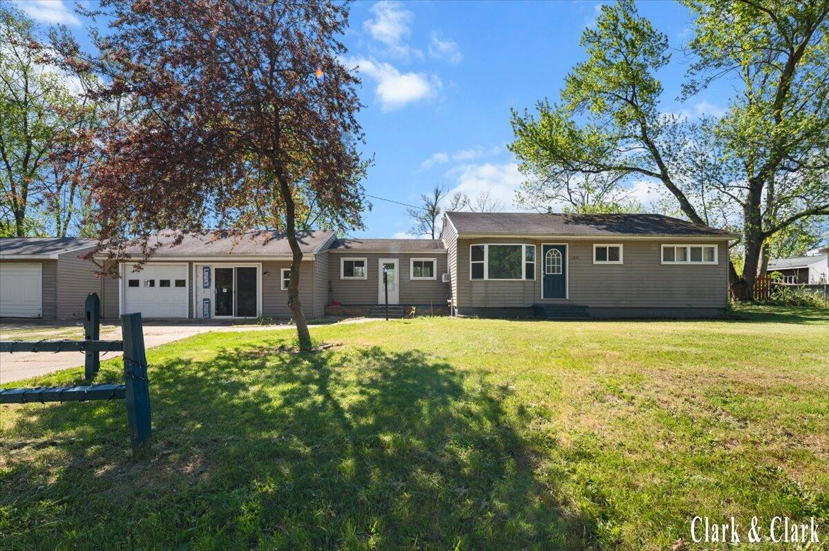 146 S Carleton Drive