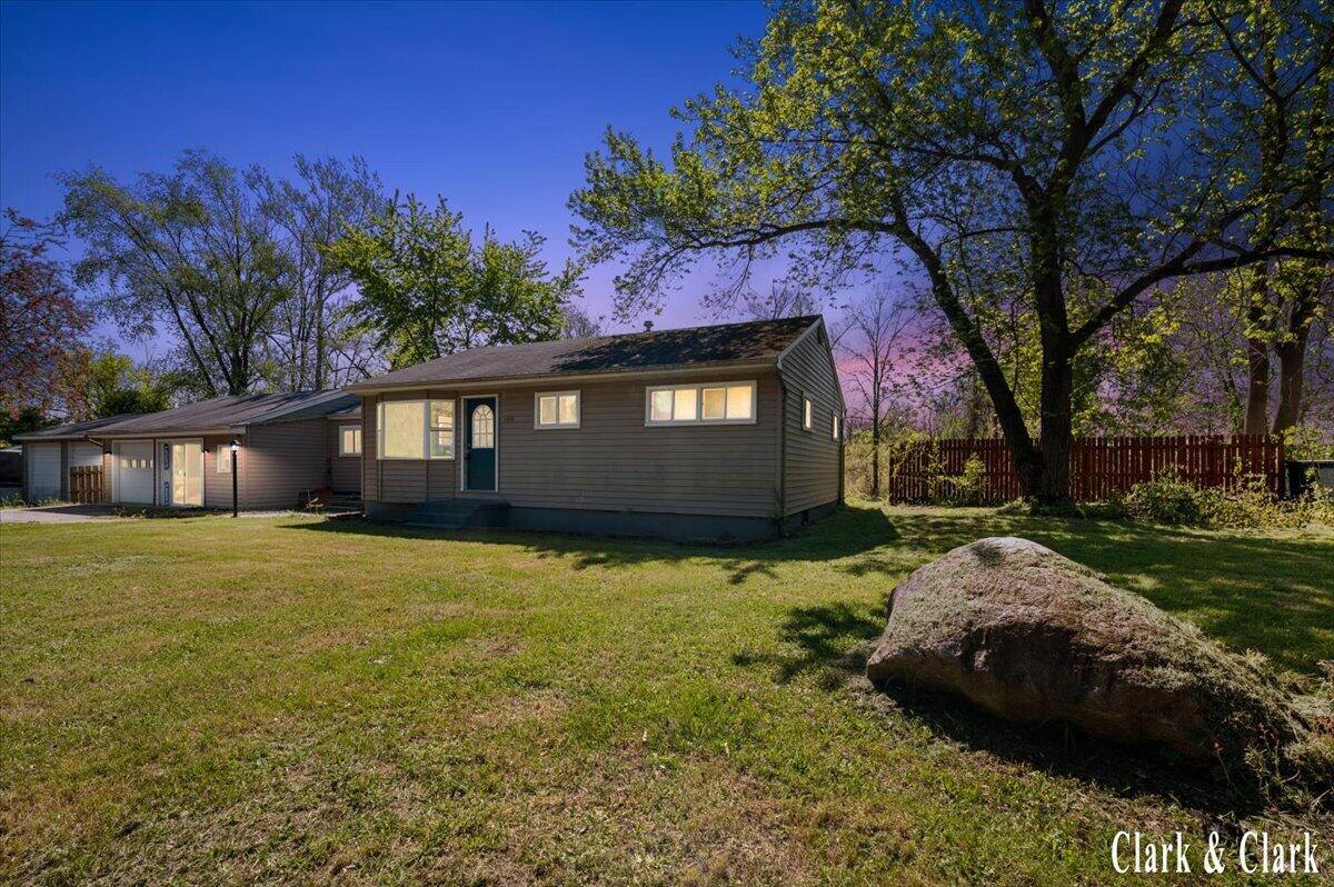 146 S Carleton Drive