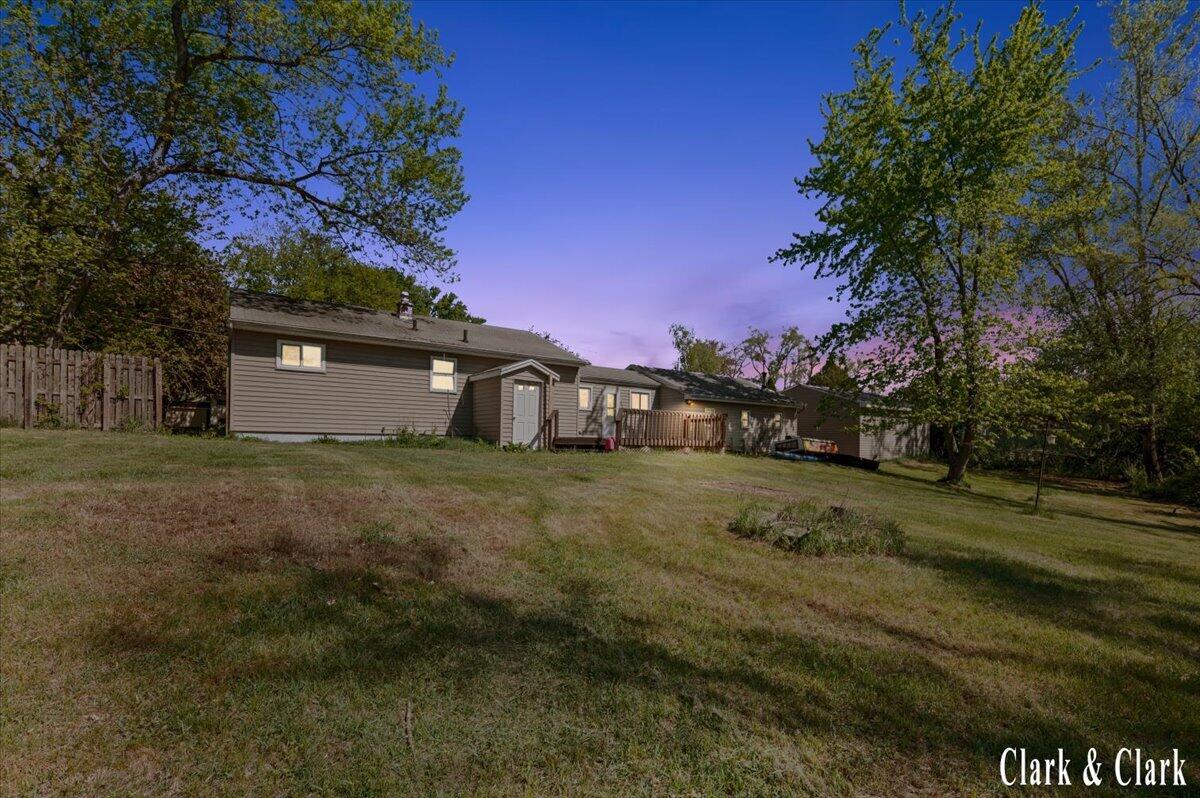 146 S Carleton Drive