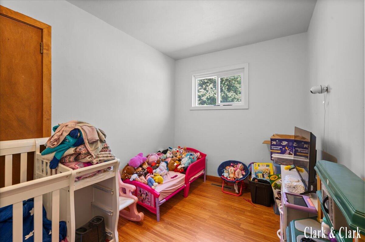 146 S Carleton Drive