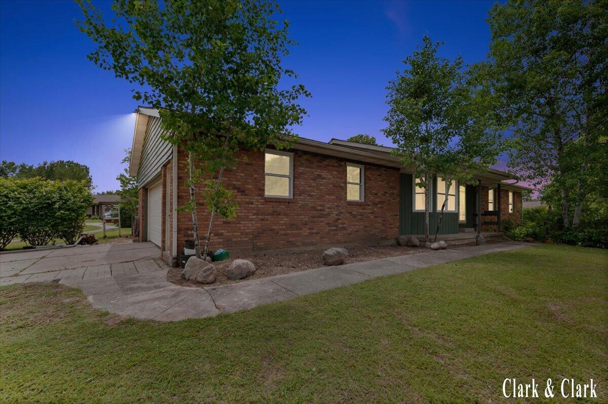 2068 Jamestown Drive SE