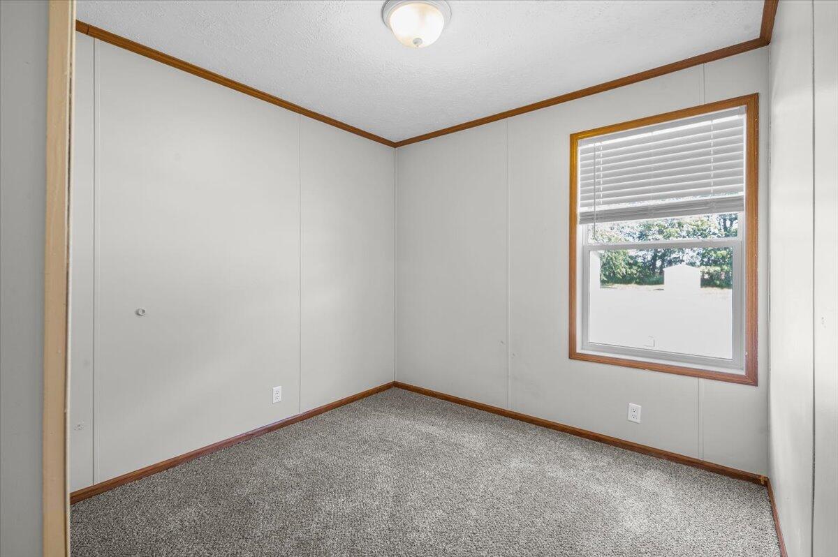 12739 Meadow Drive