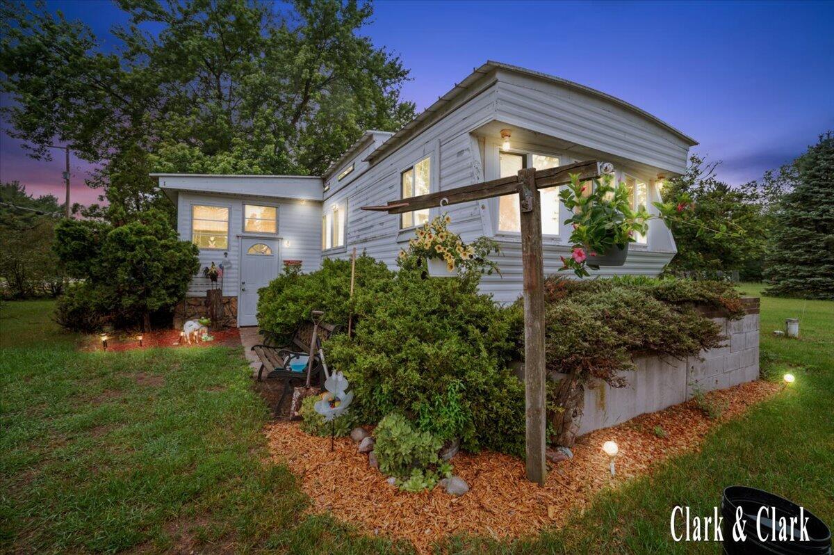 1511 E Croton Drive
