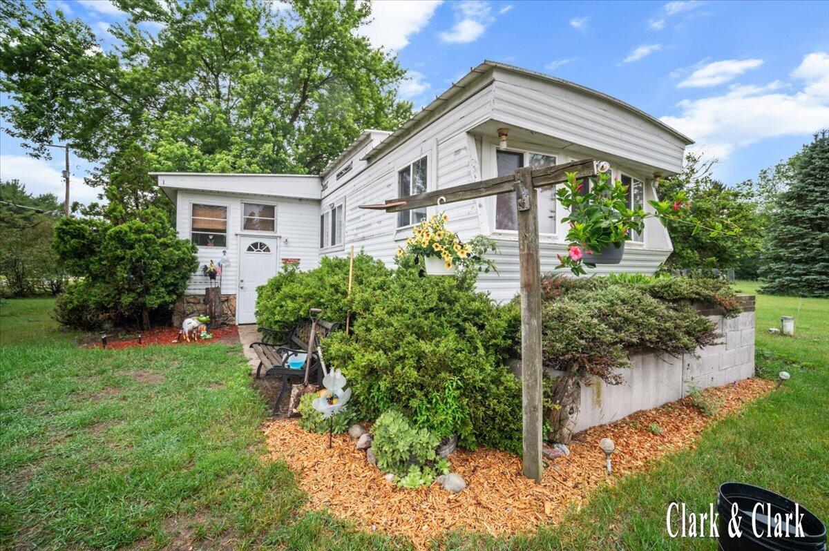 1511 E Croton Drive