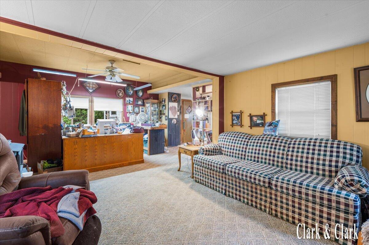 1511 E Croton Drive