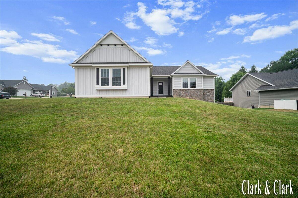 3155 Sandy Drive SW