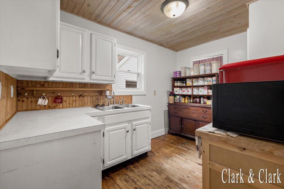 507 Quarterline Street