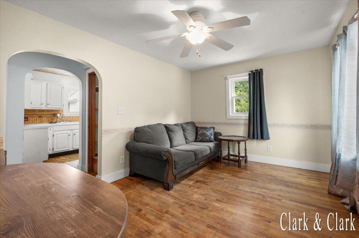 507 Quarterline Street