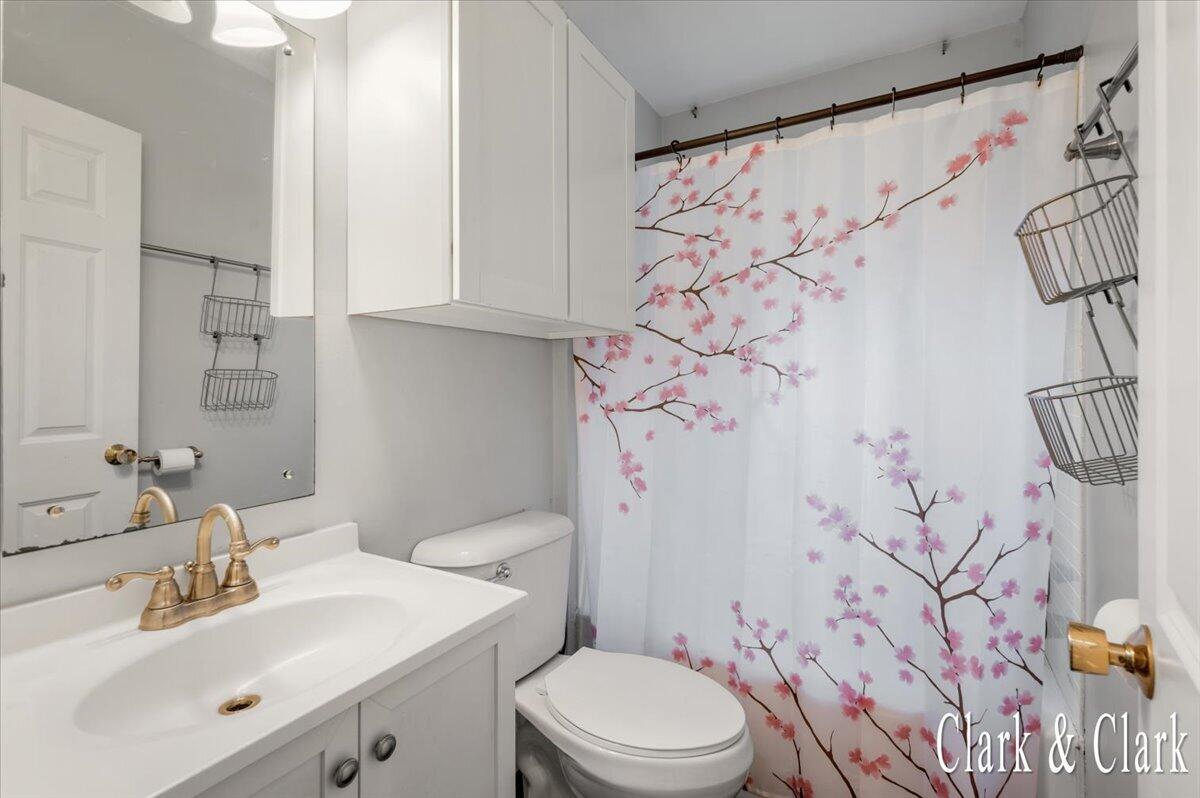 507 Quarterline Street