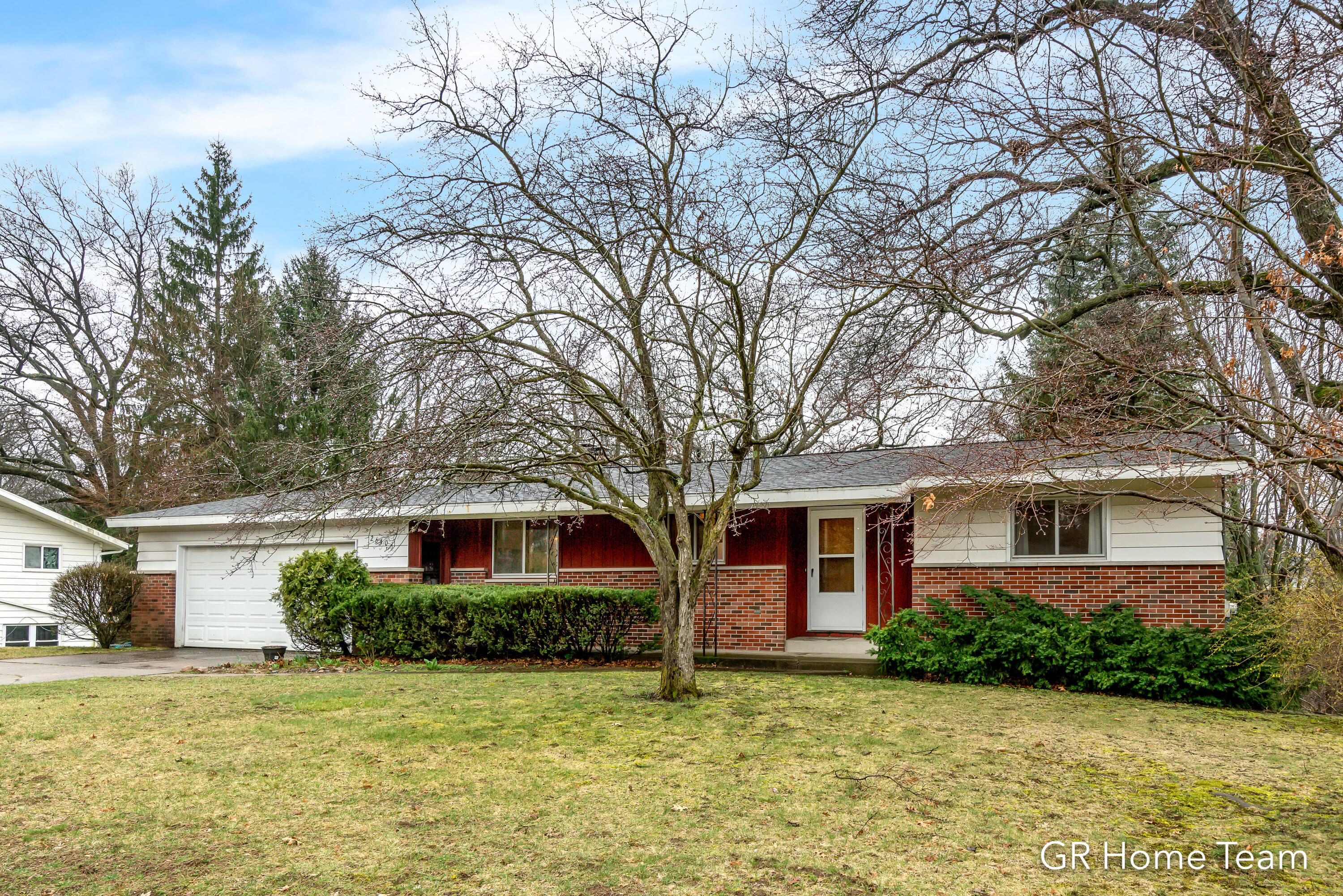 2640 Rockhill Drive NE