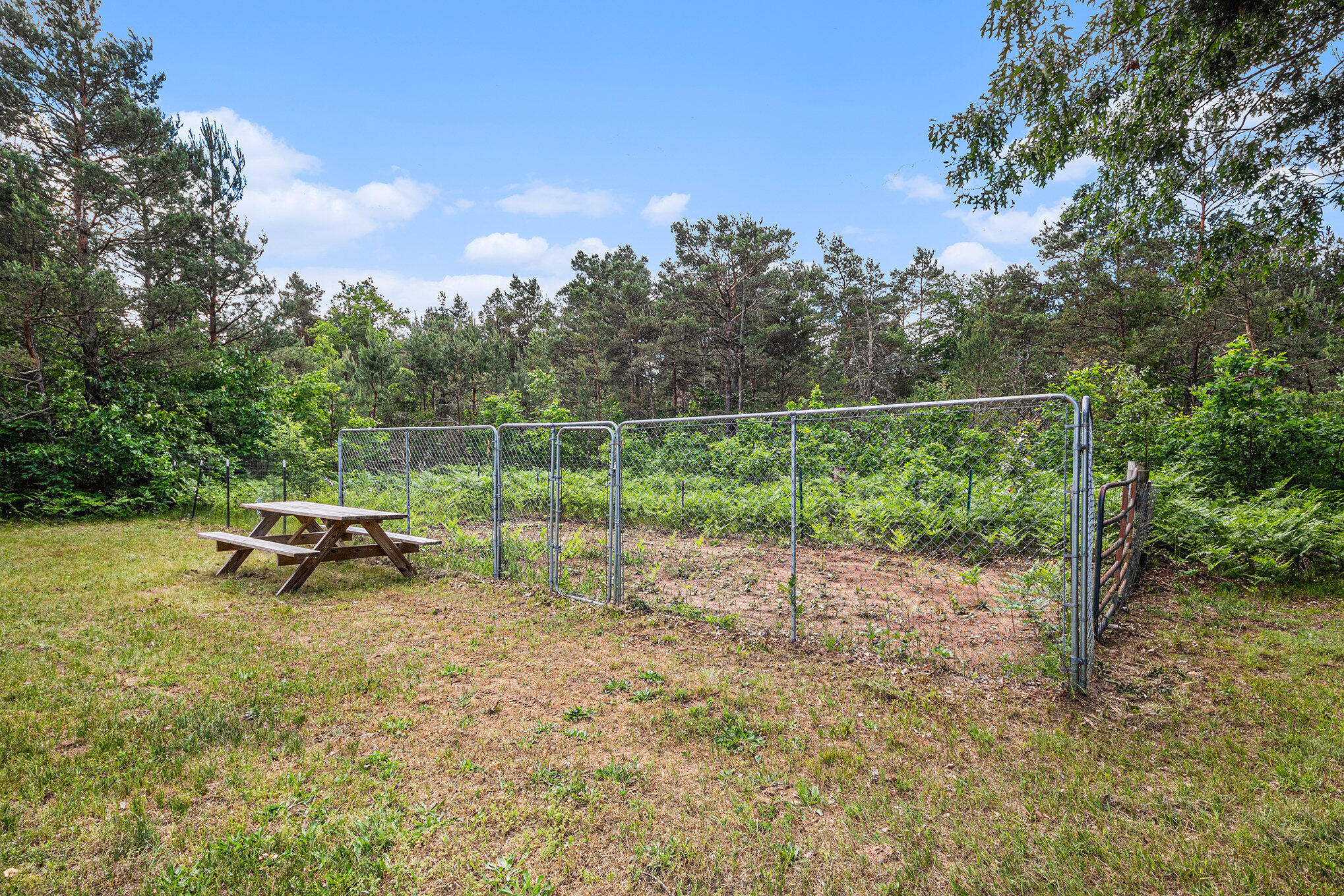 8930 W 14 Mile Road